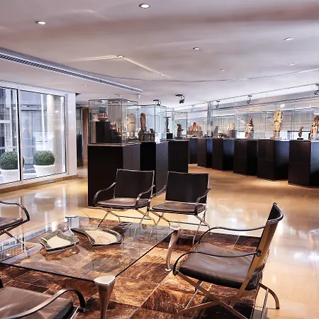 Claris & Gl, A Small Luxury Of The World Hotel Barcelona
