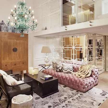 Claris & Gl, A Small Luxury Of The World 5*