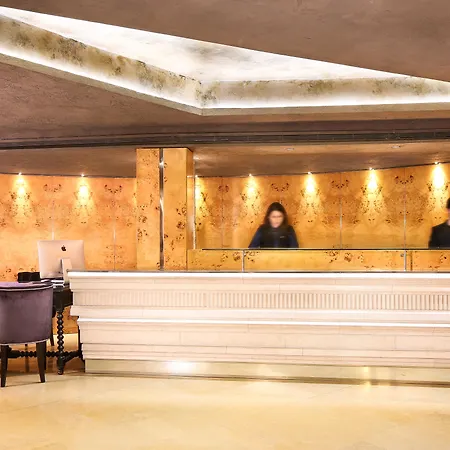 Hotel Claris & Gl, A Small Luxury Of The World 5*