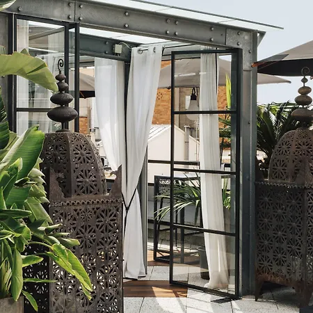 Hotel Claris & Gl, A Small Luxury Of The World Barcelona