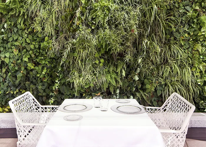 Claris & Gl, A Small Luxury Of The World 5* Barcelona