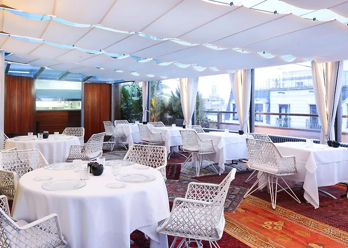 Claris & Gl, A Small Luxury Of The World Barcelona