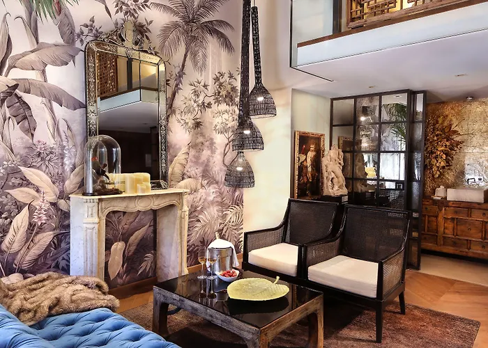 Claris & Gl, A Small Luxury Of The World Hotell