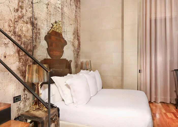 Claris & Gl, A Small Luxury Of The World Barcelona