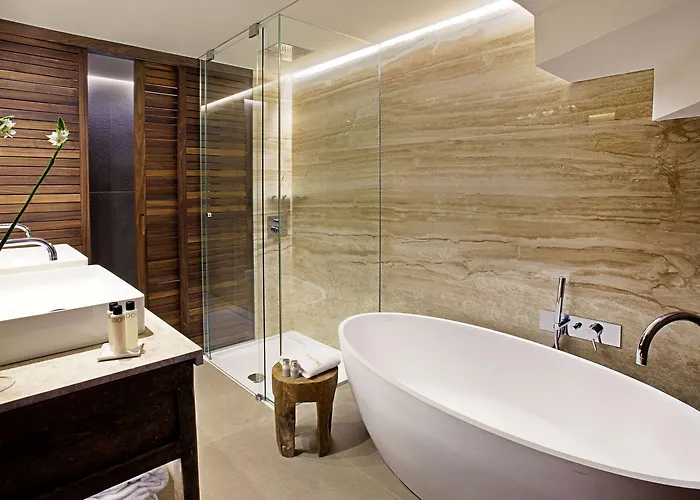 Claris & Gl, A Small Luxury Of The World Hotell Barcelona