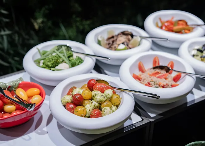 Claris & Gl, A Small Luxury Of The World Hotell 5*