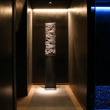 Claris & Gl, A Small Luxury Of The World 5* Barcelona