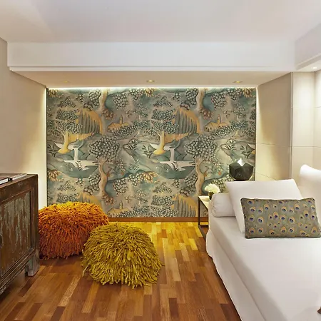 Claris & Gl, A Small Luxury Of The World Barcelona